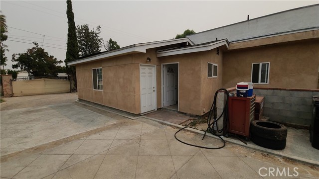 Detail Gallery Image 26 of 50 For 8335 Sparton Ave, Panorama City,  CA 91402 - 7 Beds | 6 Baths