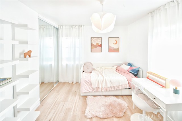6508 Blewett Avenue, Lake Balboa CA: https://media.crmls.org/medias/d2f33ef3-460c-4a3d-afb2-a38429e50c94.jpg