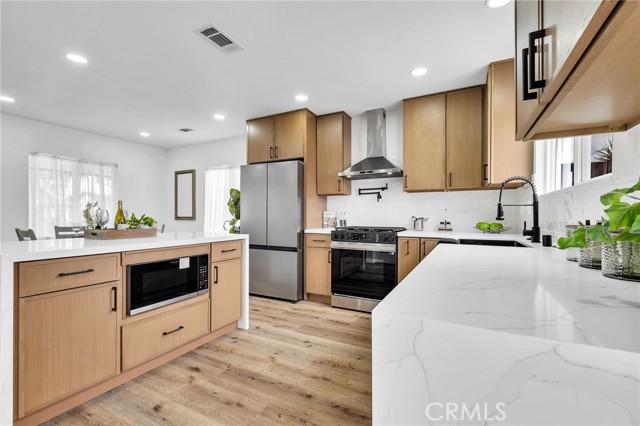 Detail Gallery Image 8 of 30 For 4318 Maybank, Lakewood,  CA 90712 - 3 Beds | 2 Baths