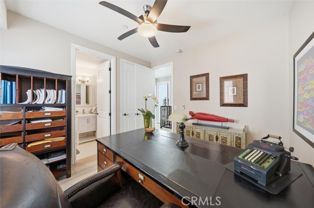 Detail Gallery Image 53 of 71 For 406 S Gertruda, Redondo Beach,  CA 90277 - 5 Beds | 4/1 Baths