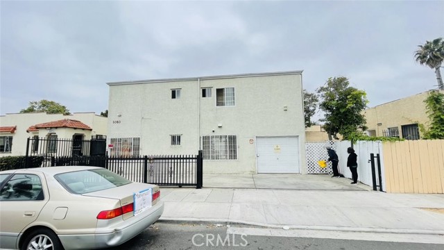 1083 Gaviota Avenue, Long Beach CA: https://media.crmls.org/medias/d2f46948-4055-428e-8dce-46366fa923f3.jpg