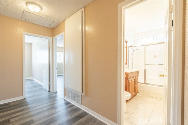 627 East Lincoln Street, Carson CA: https://media.crmls.org/medias/d2f91266-394a-4c85-b509-8aec8de24b8c.jpg