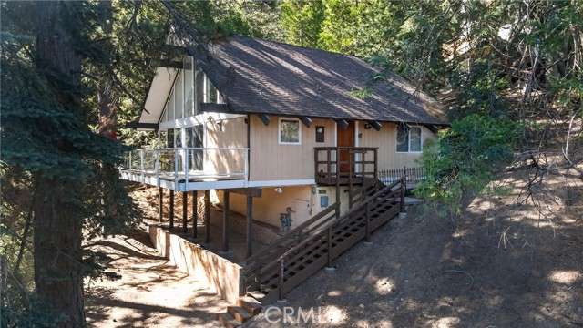 26485 Sugar Cone Ln., Twin Peaks, CA 92391