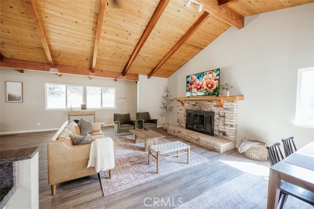 51259 Bon Veu Drive, Oakhurst CA: https://media.crmls.org/medias/d2fb8a97-e224-445e-9758-1101036e2284.jpg
