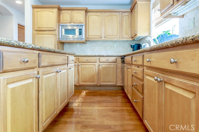 2010 Curtis Avenue, Redondo Beach, California 90278, 4 Bedrooms Bedrooms, ,2 BathroomsBathrooms,Residential,Sold,Curtis,SB18108494