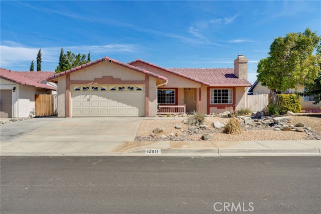 12811 Dillon Ln, Victorville, CA 92392