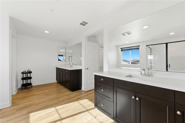 Detail Gallery Image 28 of 45 For 24942 Whispering, Menifee,  CA 92584 - 5 Beds | 3 Baths