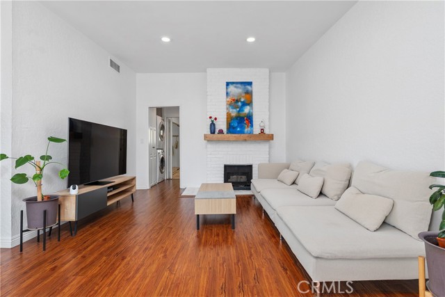 Detail Gallery Image 11 of 31 For 14005 Milbank St #7,  Sherman Oaks,  CA 91423 - 1 Beds | 1 Baths