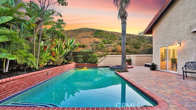 31962 Via Montura, San Juan Capistrano CA: https://media.crmls.org/medias/d2fdabfa-f5b3-4a65-ab62-13063660bb35.jpg