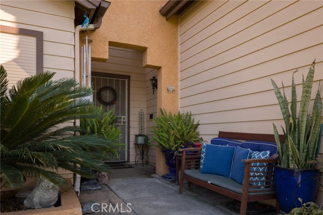 Detail Gallery Image 4 of 28 For 1266 Willowspring Lane, Corona,  CA 92882 - 3 Beds | 2 Baths