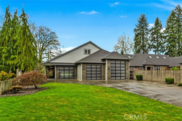 Detail Gallery Image 3 of 65 For 3925 Rivercrest Dr, –,  OR 97303 - 3 Beds | 3 Baths