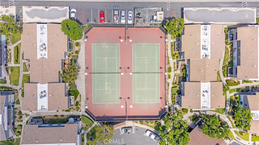 https://media.crmls.org/medias/d2ff125e-8e66-4130-931e-bc37118a8dd3.jpg?preset=X-Large