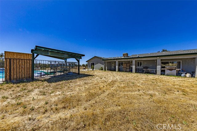 35095 Rough Rider Way, Raymond CA: https://media.crmls.org/medias/d2ffbbca-7364-44b8-9808-4ea412ad7a97.jpg