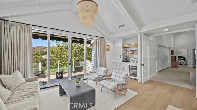 53 Augusta, Coto de Caza CA: https://media.crmls.org/medias/d30005fc-d66c-4fd7-ba6b-0caca3c546d5.jpg