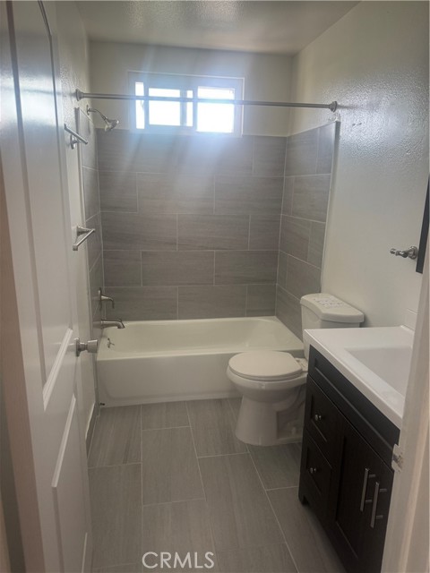 6831 Toler Avenue, Bell Gardens CA: https://media.crmls.org/medias/d3011562-cf21-425f-845e-f8b90d435f68.jpg