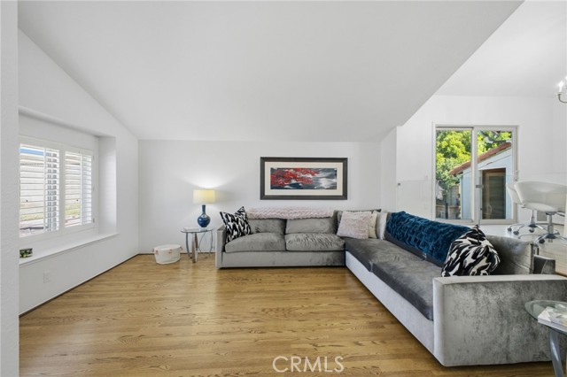 Detail Gallery Image 5 of 43 For 1970 Glassboro, Claremont,  CA 91711 - 4 Beds | 3 Baths