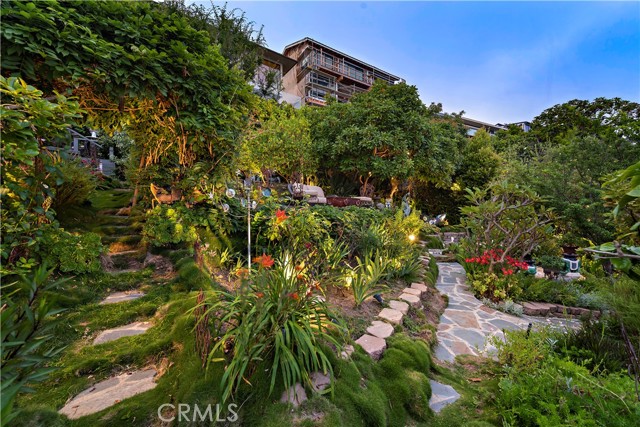 Detail Gallery Image 52 of 62 For 530 High Dr, Laguna Beach,  CA 92651 - 2 Beds | 2 Baths