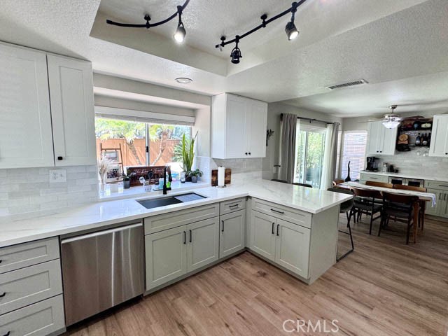 Detail Gallery Image 13 of 50 For 25211 Corte Sombrero, Murrieta,  CA 92563 - 4 Beds | 3 Baths