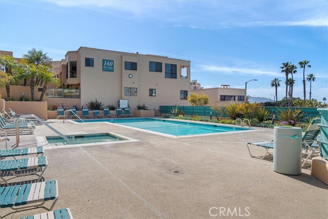 Pool and hot tub (shared)