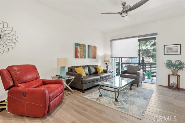 Detail Gallery Image 4 of 28 For 985 Doheny Way, Dana Point,  CA 92629 - 2 Beds | 2/1 Baths