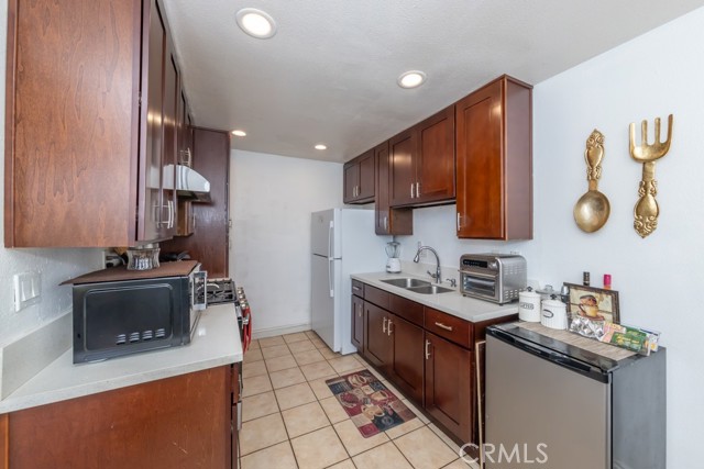 Detail Gallery Image 2 of 18 For 4109 W 5th St #67,  Santa Ana,  CA 92703 - 2 Beds | 1/1 Baths