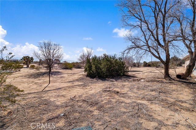 Detail Gallery Image 41 of 61 For 9925 Balsam, Hesperia,  CA 92345 - 3 Beds | 3 Baths