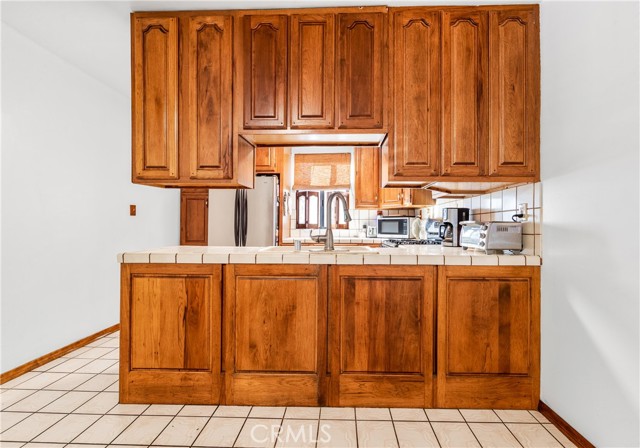 Detail Gallery Image 7 of 43 For 6601 Chapman Ave, Garden Grove,  CA 92845 - 3 Beds | 1/1 Baths