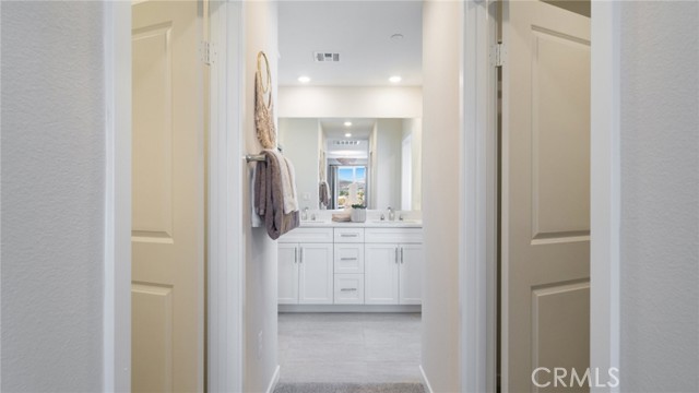 31583 Cobalite Drive, Winchester CA: https://media.crmls.org/medias/d303adf4-e8d6-4db0-8ac9-d9aed2795c24.jpg