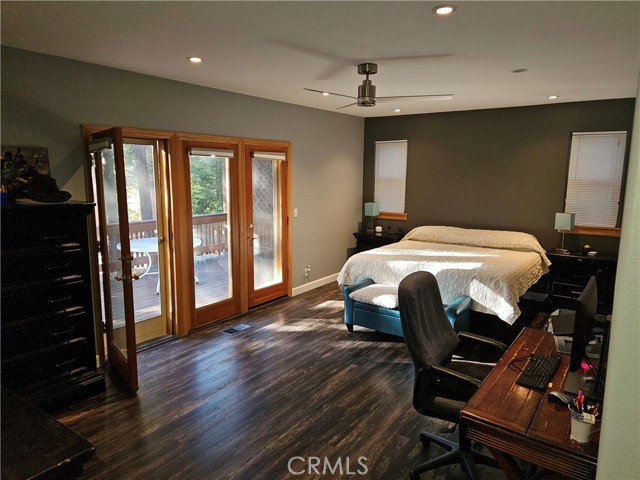 Detail Gallery Image 20 of 43 For 218 Chippewa Ln, Lake Arrowhead,  CA 92352 - 4 Beds | 2/1 Baths