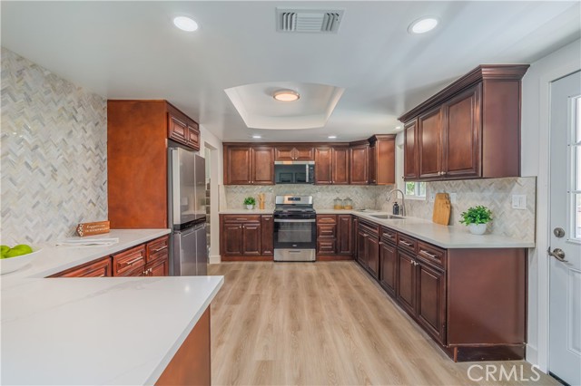 Detail Gallery Image 11 of 54 For 1624 Doverfield Ave, Hacienda Heights,  CA 91745 - 4 Beds | 3 Baths