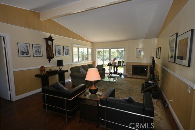 Detail Gallery Image 3 of 44 For 28132 via Chocano, Mission Viejo,  CA 92692 - 3 Beds | 2 Baths