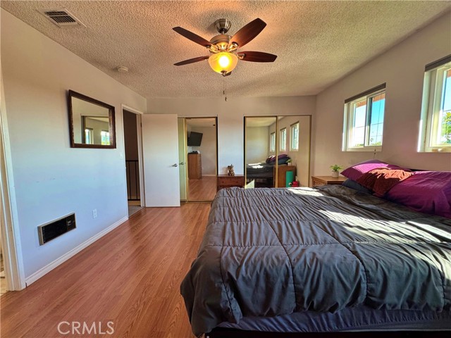 Detail Gallery Image 32 of 54 For 4177 Manhattan Beach Blvd., Lawndale,  CA 90260 - 3 Beds | 3 Baths