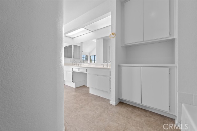 Detail Gallery Image 31 of 59 For 12240 Westerly, Moreno Valley,  CA 92557 - 3 Beds | 2/1 Baths