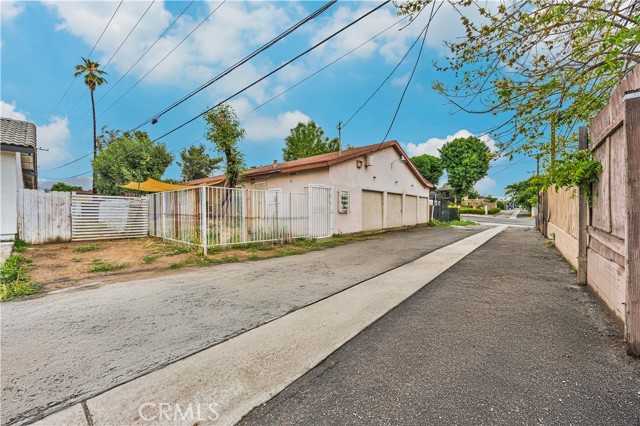 2169 Sunrise Lane, San Bernardino CA: https://media.crmls.org/medias/d3080095-b9f6-4292-8ff2-a058cea746e8.jpg