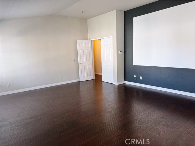 Detail Gallery Image 14 of 18 For 5771 Cairo Ct, Corona,  CA 92880 - 5 Beds | 3/1 Baths