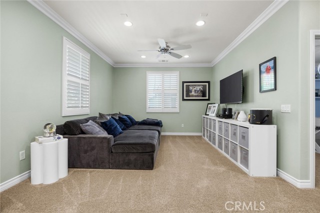 28537 Vista Del Rio Drive, Valencia CA: https://media.crmls.org/medias/d309864f-b89f-45b7-9db6-b7b881444acb.jpg