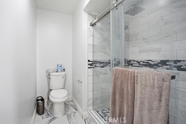 Detail Gallery Image 23 of 43 For 14325 Foothill #9,  Sylmar,  CA 91342 - 2 Beds | 2/1 Baths
