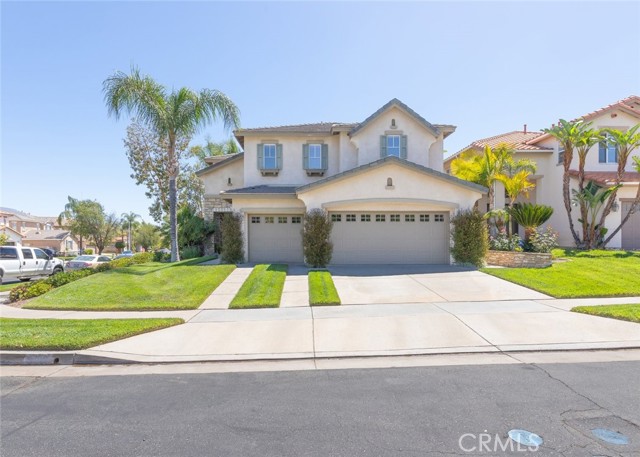 Detail Gallery Image 3 of 58 For 4515 Garden City, Corona,  CA 92883 - 5 Beds | 3 Baths