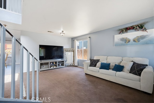 Detail Gallery Image 8 of 41 For 1216 Lilac Ridge Dr, Perris,  CA 92571 - 4 Beds | 2/1 Baths