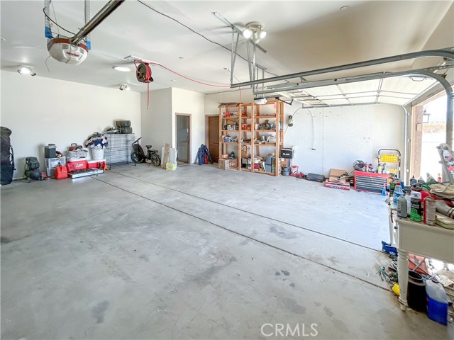 Detail Gallery Image 61 of 73 For 4575 Kreuer Rd, Phelan,  CA 92371 - 4 Beds | 3/1 Baths