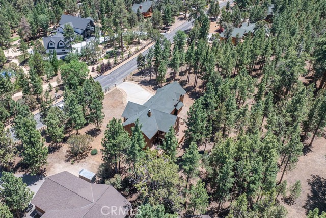625 Cedar Glen Drive, Big Bear City CA: https://media.crmls.org/medias/d30c6ecb-1461-450f-9f72-531a5083736a.jpg
