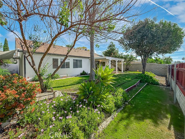 Detail Gallery Image 35 of 42 For 896 Bright Star St, Thousand Oaks,  CA 91360 - 4 Beds | 2 Baths