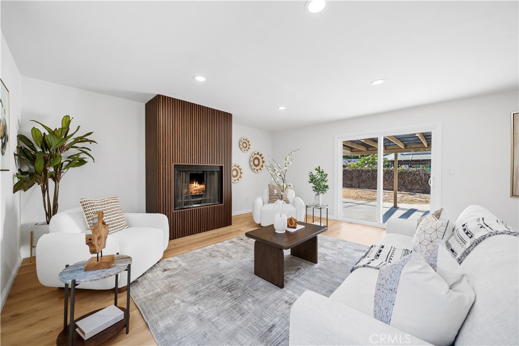 D30fe4eb Dce9 43e9 B343 70503b6d6dd4