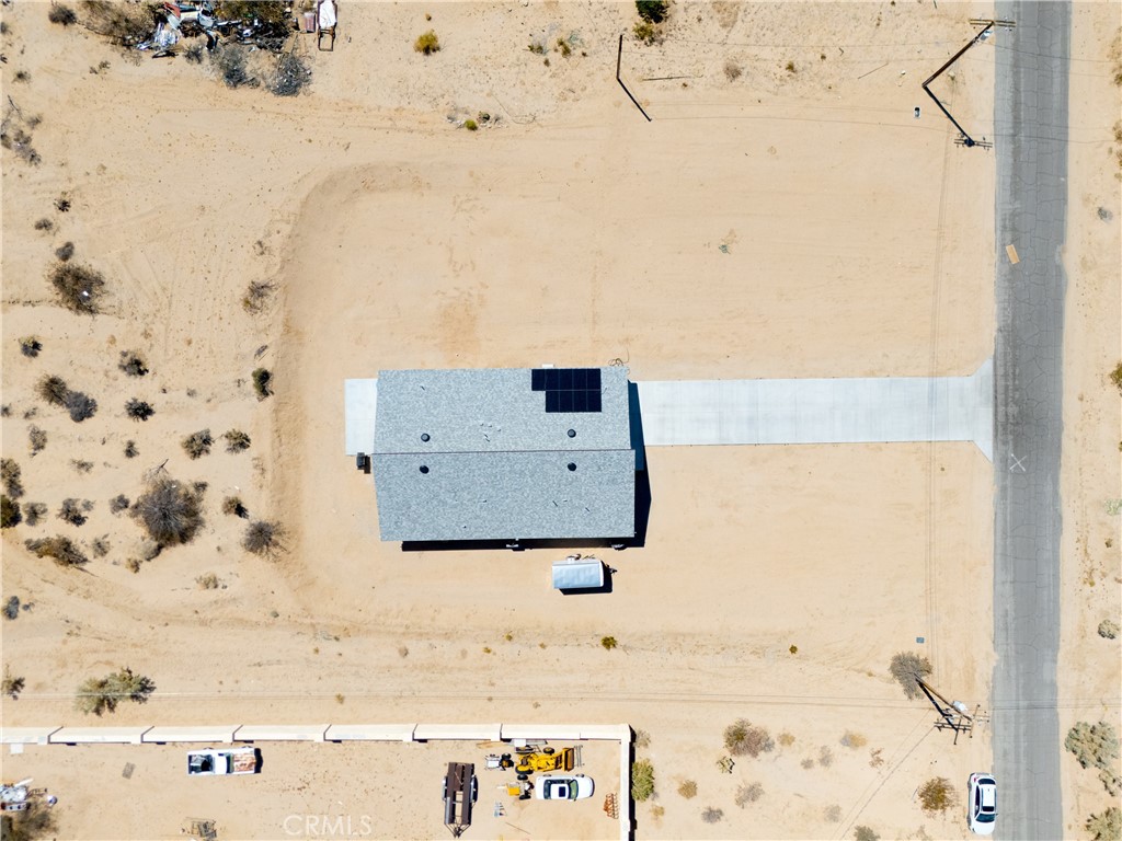 https://media.crmls.org/medias/d3102b4b-fc66-4ba0-9356-0e72f0617a9f.jpg?preset=X-Large