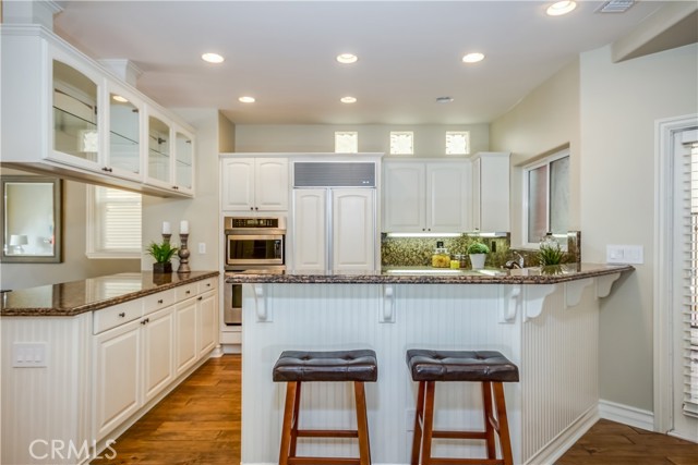 703 Marguerite Avenue, Corona del Mar CA: https://media.crmls.org/medias/d31044b5-0166-42a4-bcd2-79827500c4e2.jpg