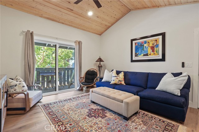 25611 Quail Run, Dana Point CA: https://media.crmls.org/medias/d3117678-f3c1-48e4-9f88-20ca065cb137.jpg