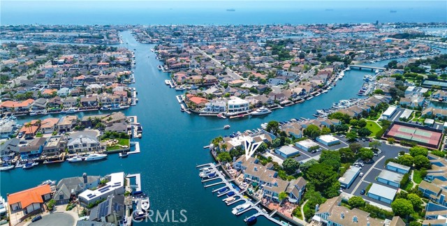16178 Bimini Lane, Huntington Beach CA: https://media.crmls.org/medias/d3121a4c-c608-4df0-abb4-0c3a498894e4.jpg