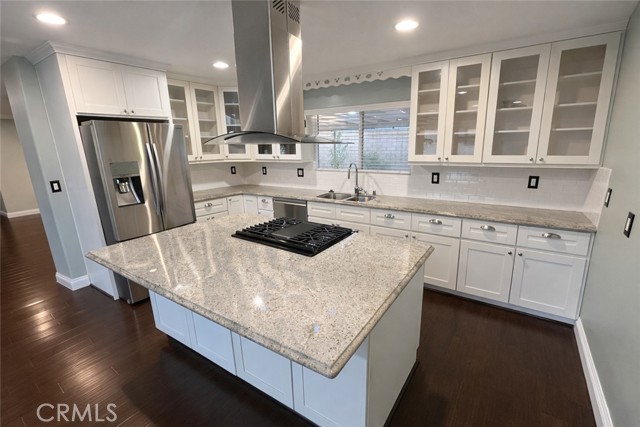 Detail Gallery Image 18 of 31 For 7817 Nagle Ave, North Hollywood,  CA 91605 - 4 Beds | 3 Baths