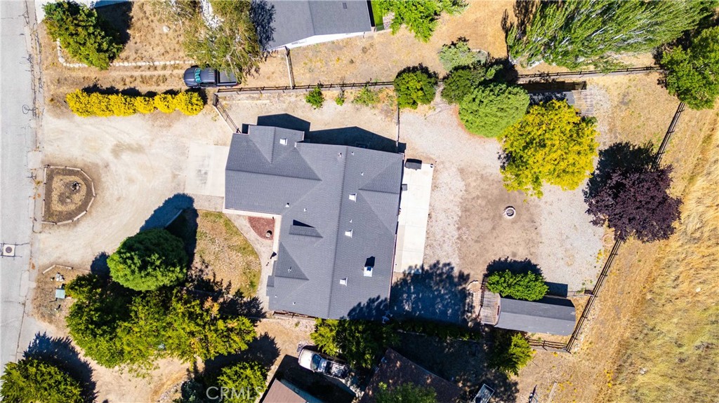 https://media.crmls.org/medias/d312a269-8329-441e-92e4-d06461f38872.jpg?preset=X-Large