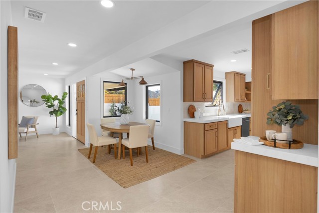 Detail Gallery Image 16 of 47 For 900 Catalina Ave, Seal Beach,  CA 90740 - 3 Beds | 2 Baths